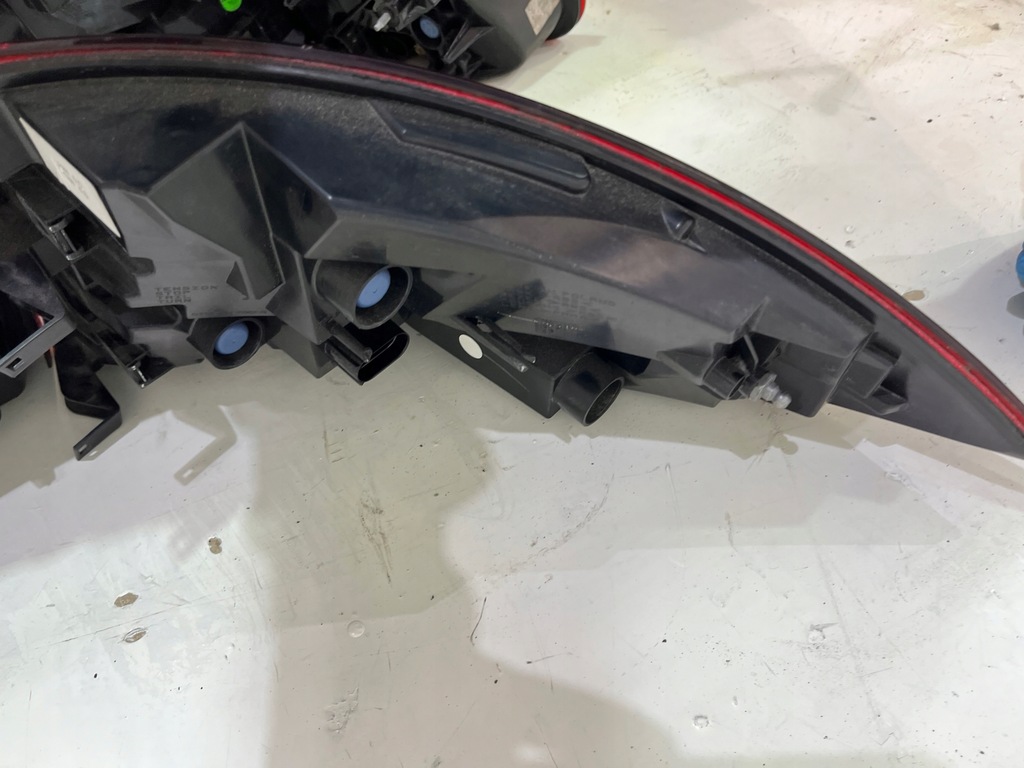 фото №8, Лампы задняя porsche cayenne ii 7p usa комплект ! bdb. !