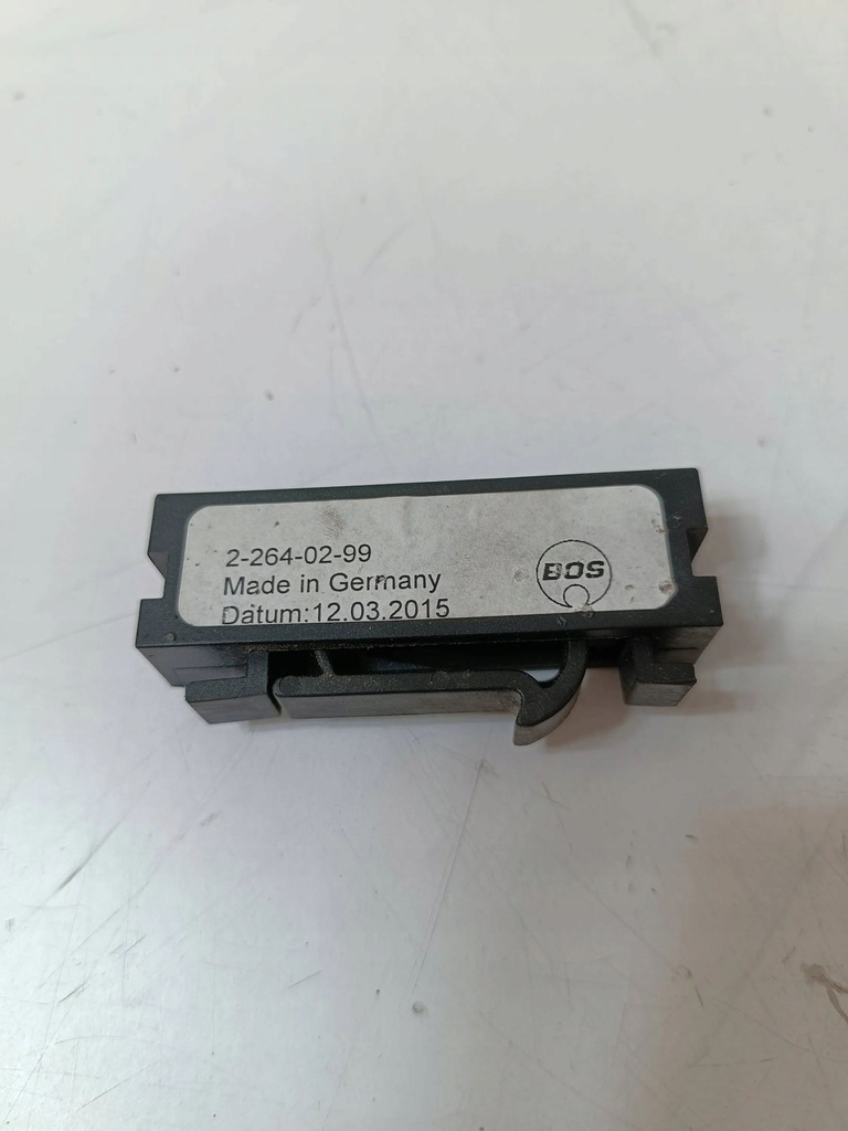 фото №1, Opel insignia a 2015 елементи кріпильні 22640299