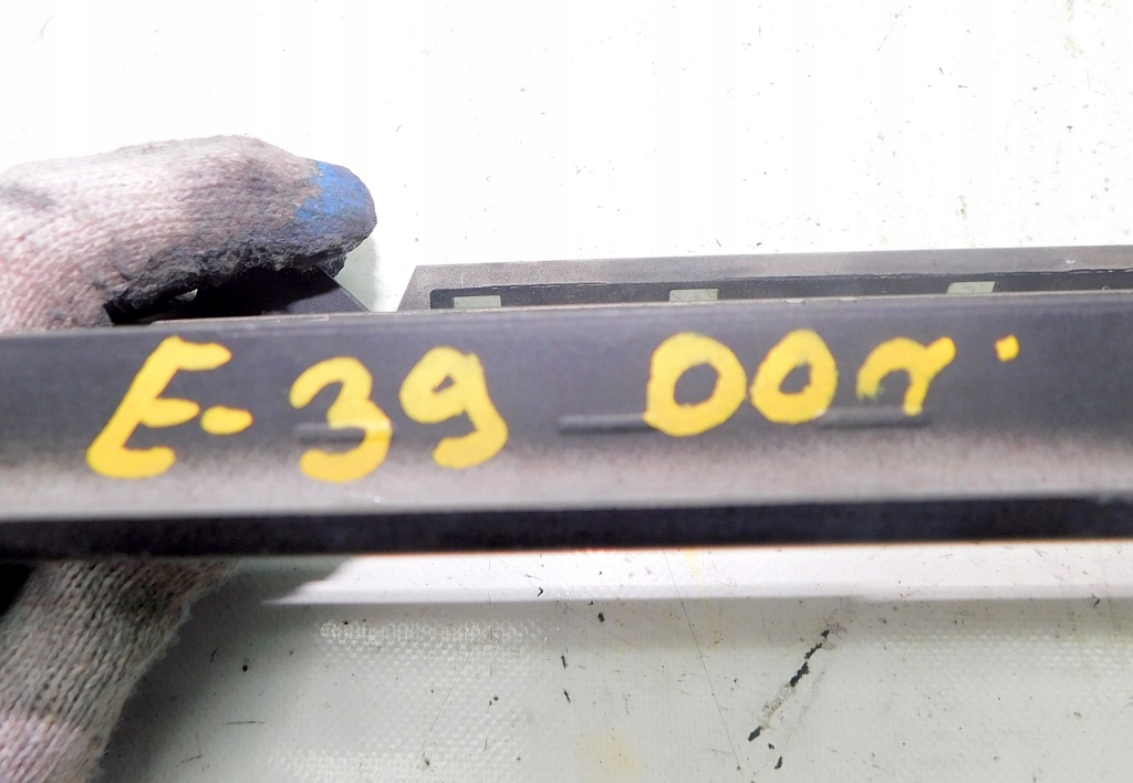 фото №3, Bmw e39 2.5 рамка радіо панель консолі