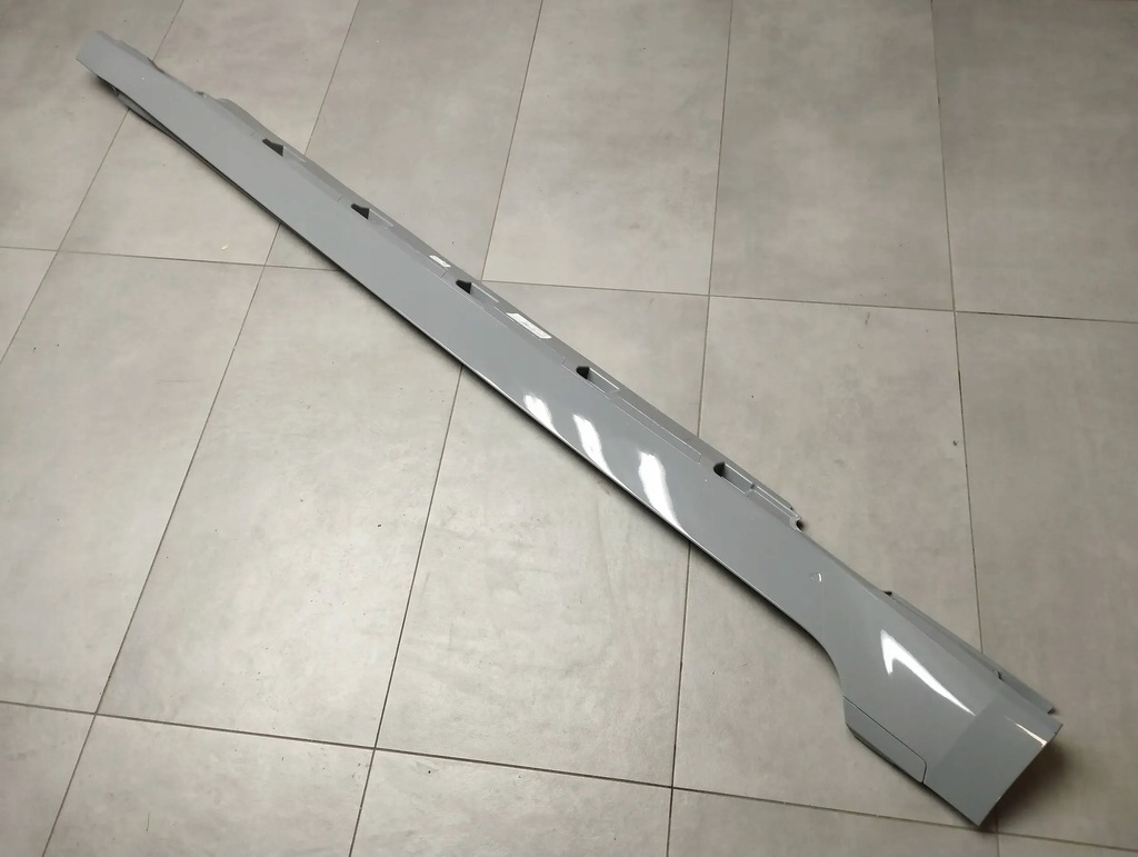 фото №1, Vw arteon r молдинг порог правая 3g8853856k la7c