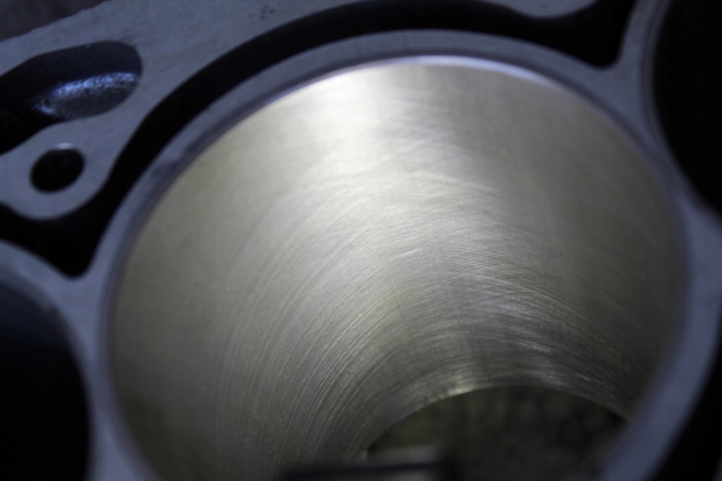 фото №10, Блок двигателя bmw n62b48 4.8b nowe втулки восстановленный e60 e61 e63 e64 e65