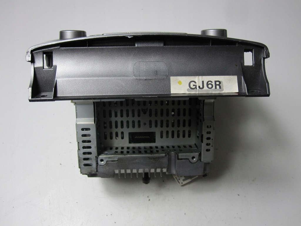 фото №10, Радиопроигрыватель cd mazda 6 2002r