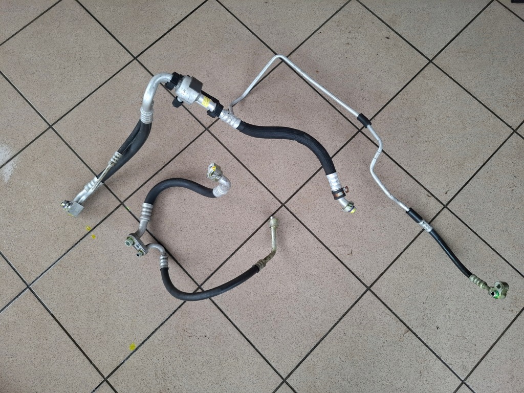 фото №1, Шланг кондиционера opel astra h lift coupe 1.4 16v 13251733