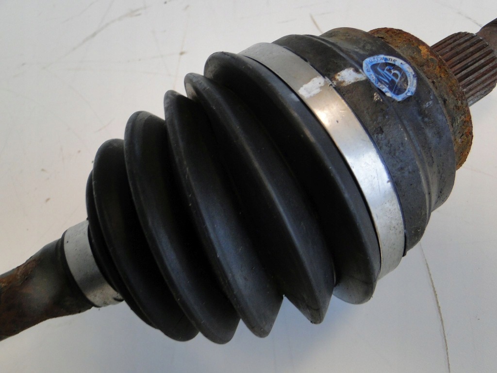 фото №5, Mercedes r w251 251 приводной вал передняя левая 4matic