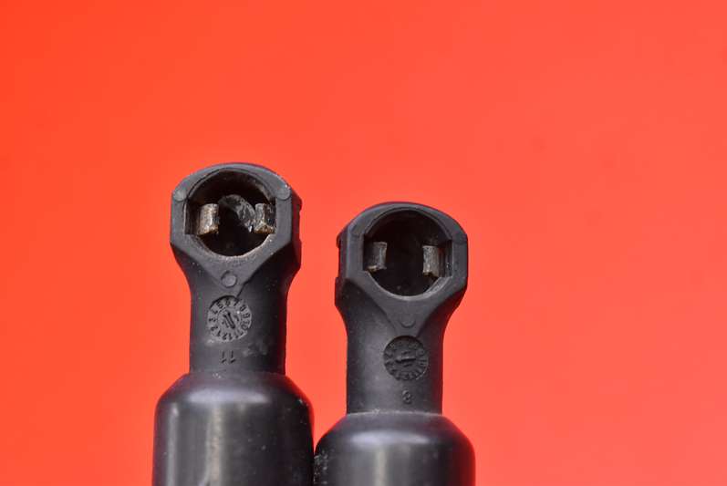 фото №8, Привід амортизатори кришки 9689004580 peugeot 508 1 i kombi 10-14