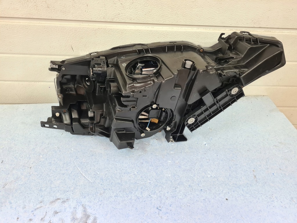 фото №6, Лампа передня ліва nissan leaf led europa