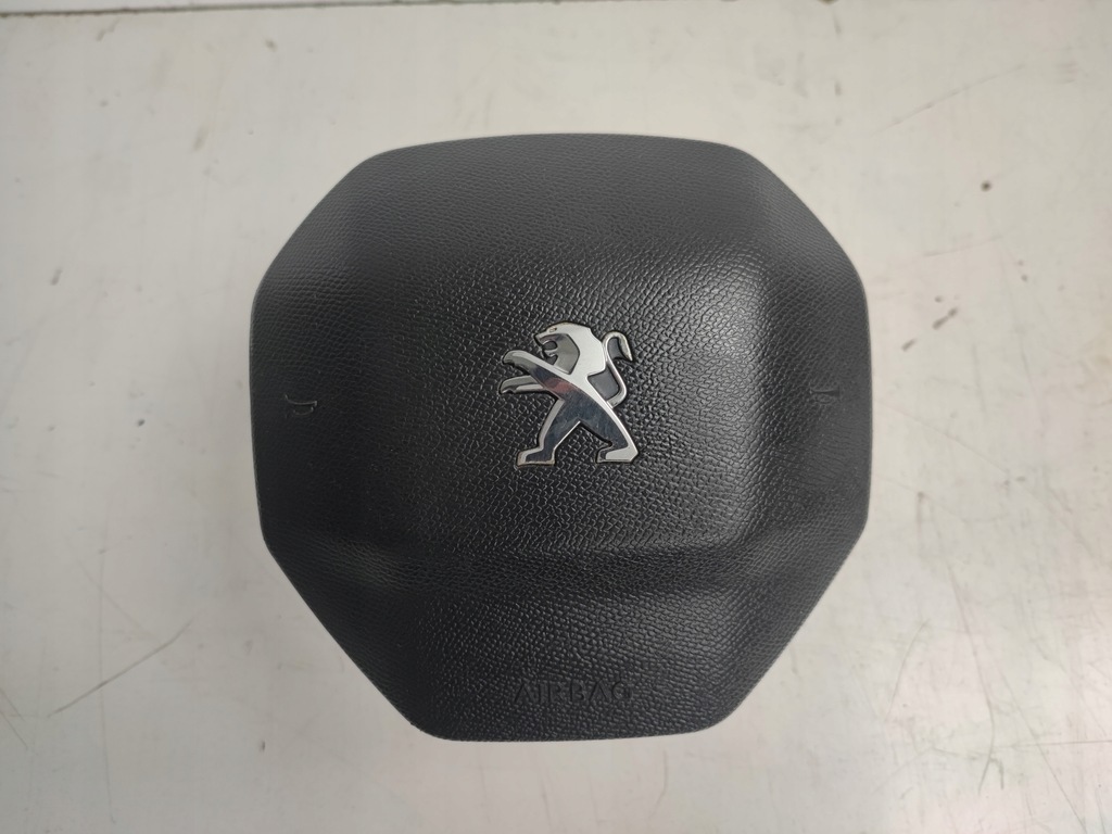 фото №14, Приборная панель консоль подушка безопасности ремни peugeot rifter partner iv berlingo iv combo e