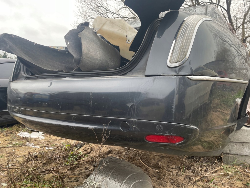 фото №1, Lancia thesis бампер kompletny задня 657/a