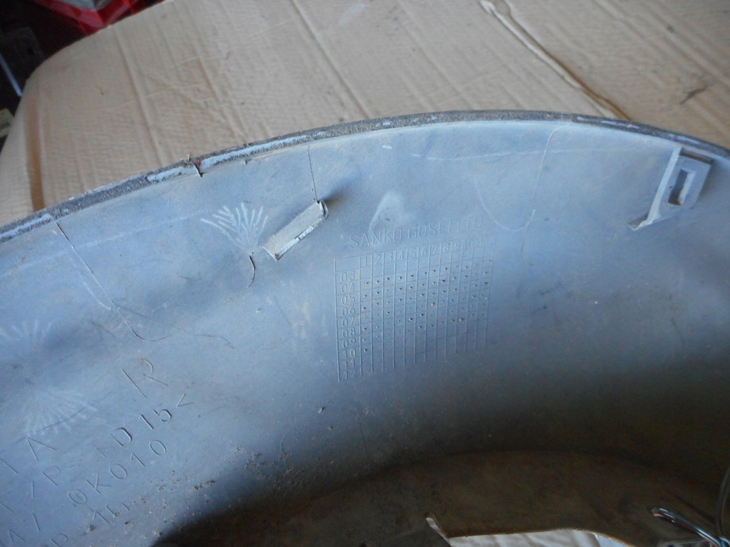 фото №9, Toyota hilux vii 12r молдинг крила права передня перед