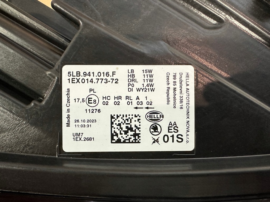 фото №13, Skoda enyaq 5lb led лампа права ліва передня перед