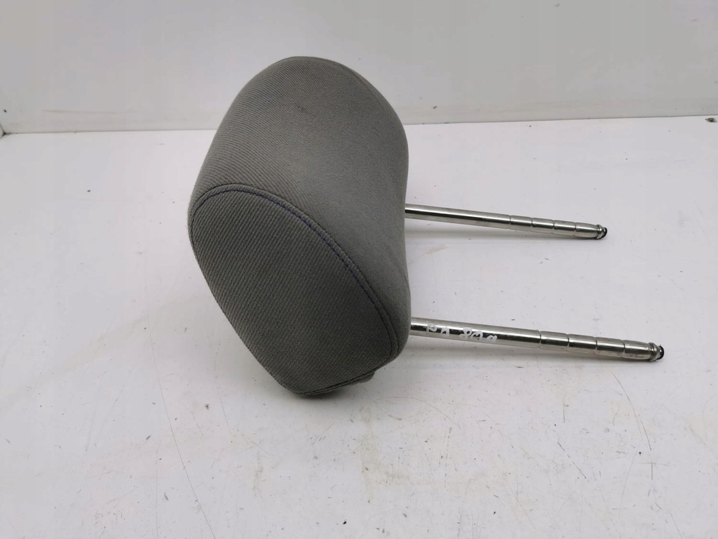 фото №5, Volkswagen golf iv 2000 правая сторона подголовники