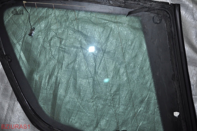 фото №7, Стекло боковая хром левая vw touareg 2013r