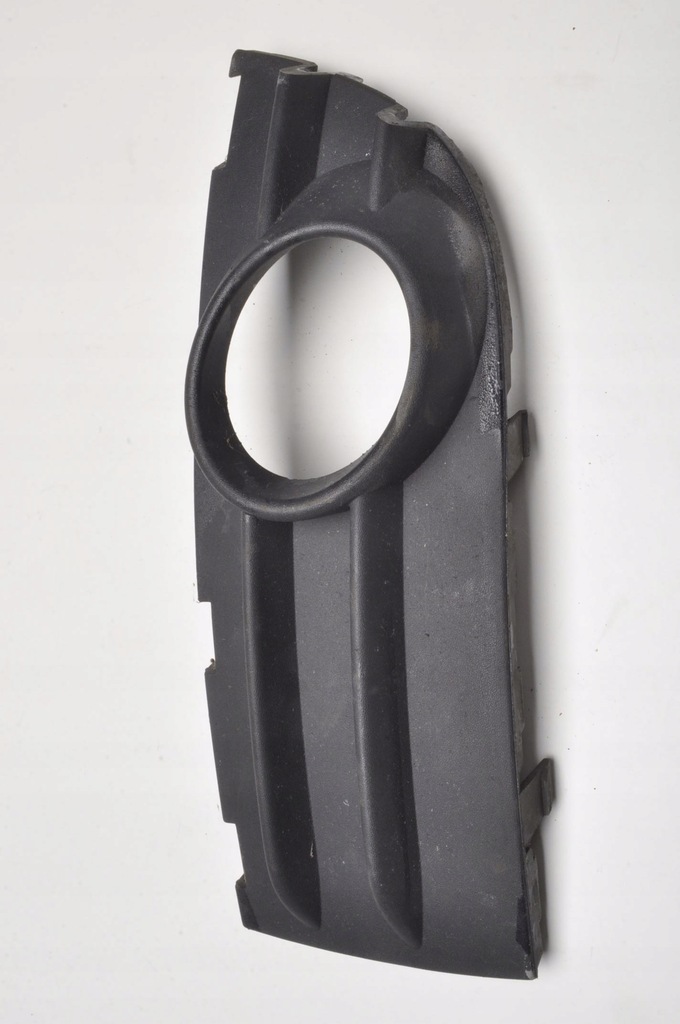 фото №1, Volvo c30 рамка решітка протитуманної фари ліва p2 30657195