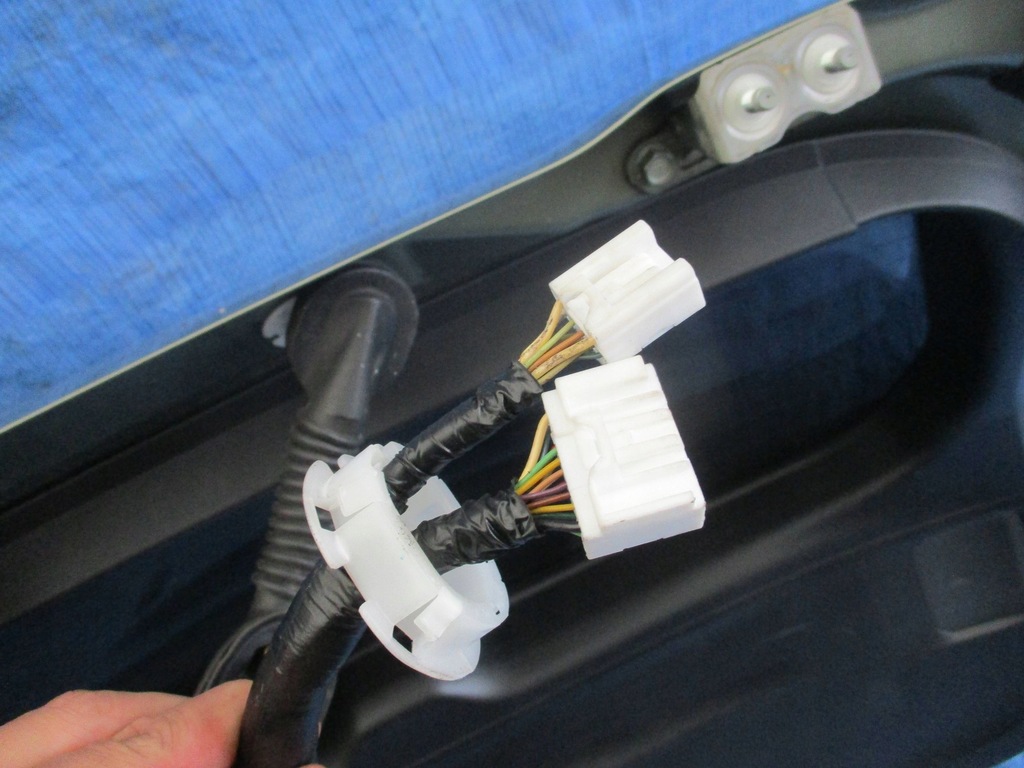 фото №10, Крышка багажника задняя багажника subaru forester v sk цвет sbc камера электрическая