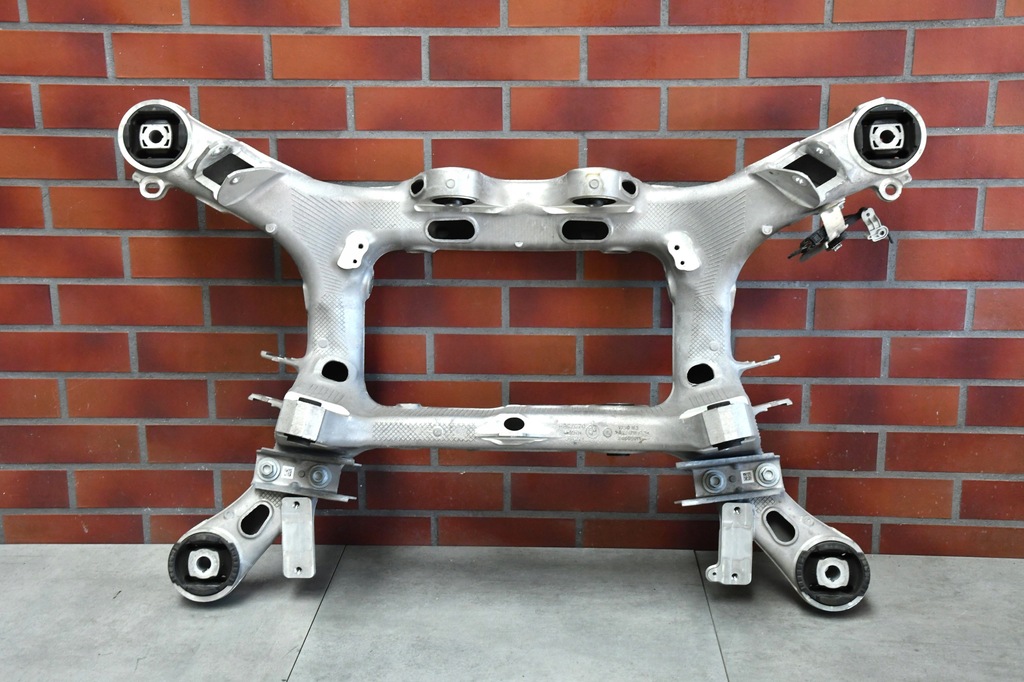 фото №6, Подрамник подрамник подрамник подрамник балка задняя задняя bmw 5 g60 8831012