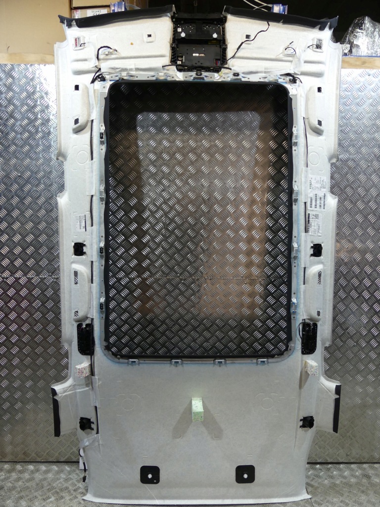 Bmw x5 g05 f95 потолок алькантара  стойки шторка лампа gesty комплект 27km с Разборки