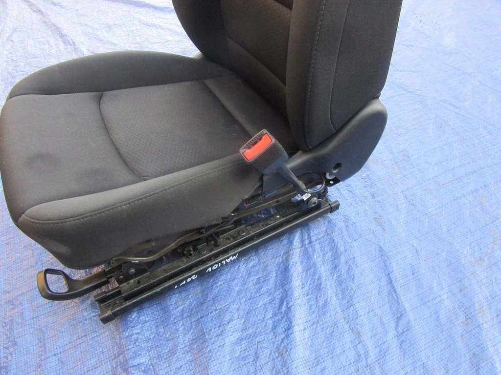 фото №6, Chevrolet malibu 2020 сидіння правий пасажира europa