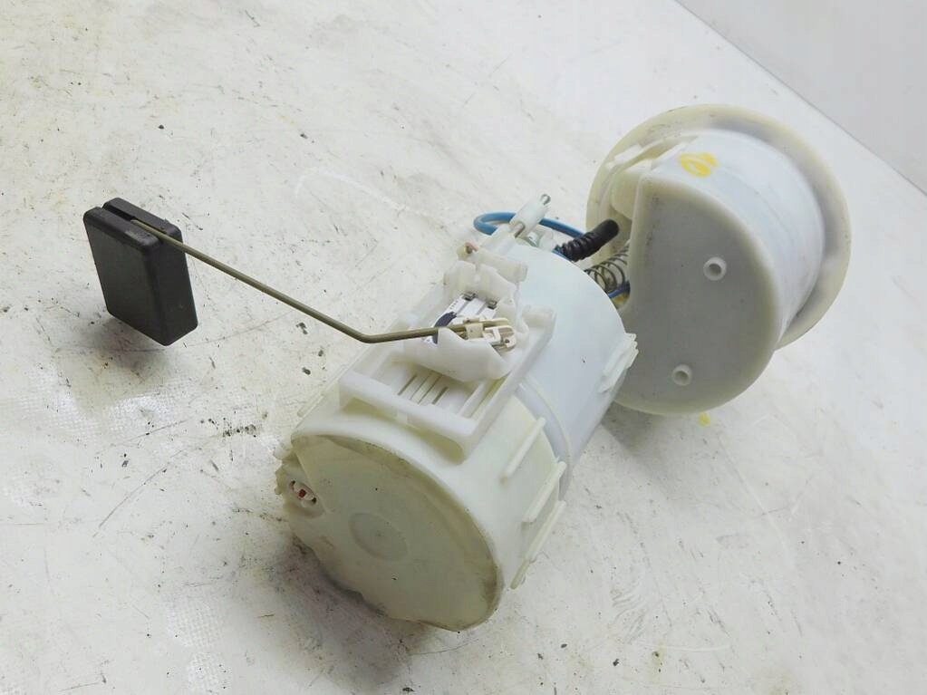 фото №9, Citroen c1 aygo 1.0 09r насос топлива 77020-0h010