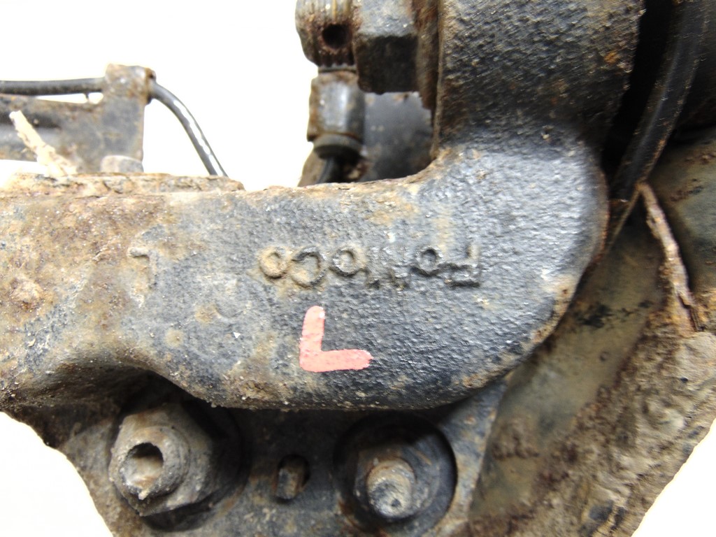 фото №4, Поворотний кулак ступиця лівий перед ford ranger v 15r 2.2