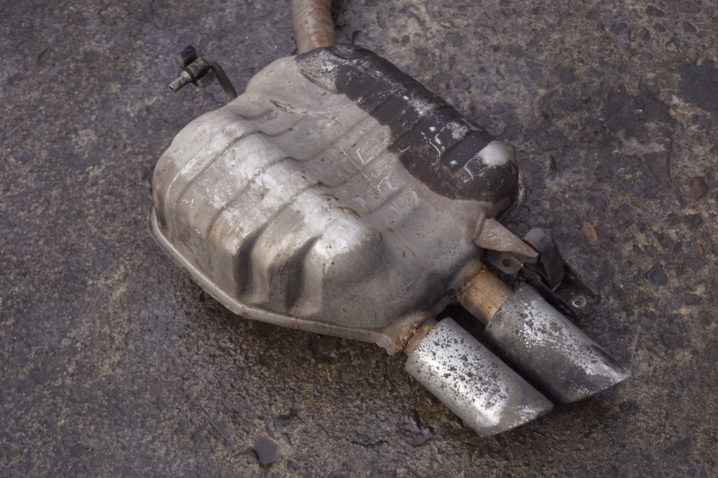 фото №6, Вихлоп гасник кінцевий audi a4 b8 a5 8k0253611j