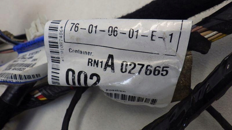 фото №8, Жгут электропроводка дверь лампы задняя trafic iii vivaro b 241635551r 93459520