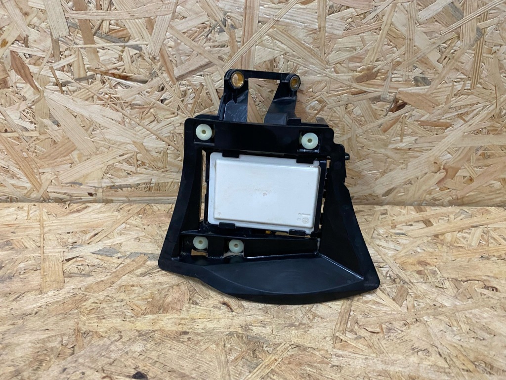 фото №1, Honda hr-v iii 2023 модуль радар мертвого pola левый задняя задний nb24g175v3