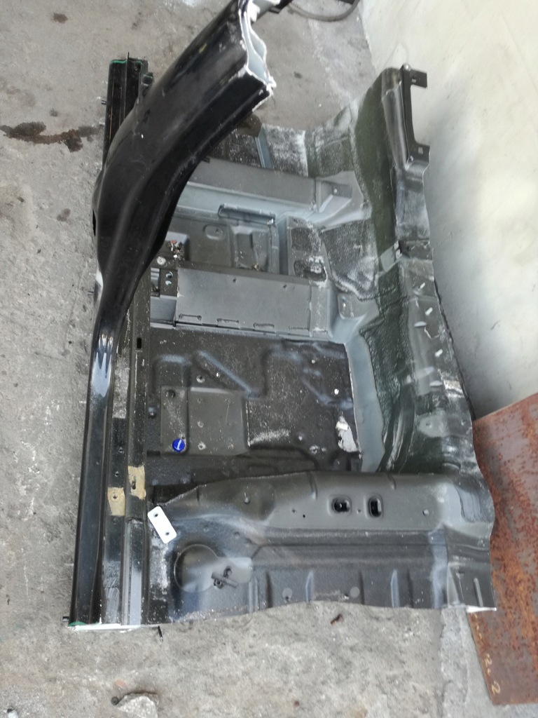 фото №5, Четверть порог блок двигателя левая audi a8 d3 lz9w