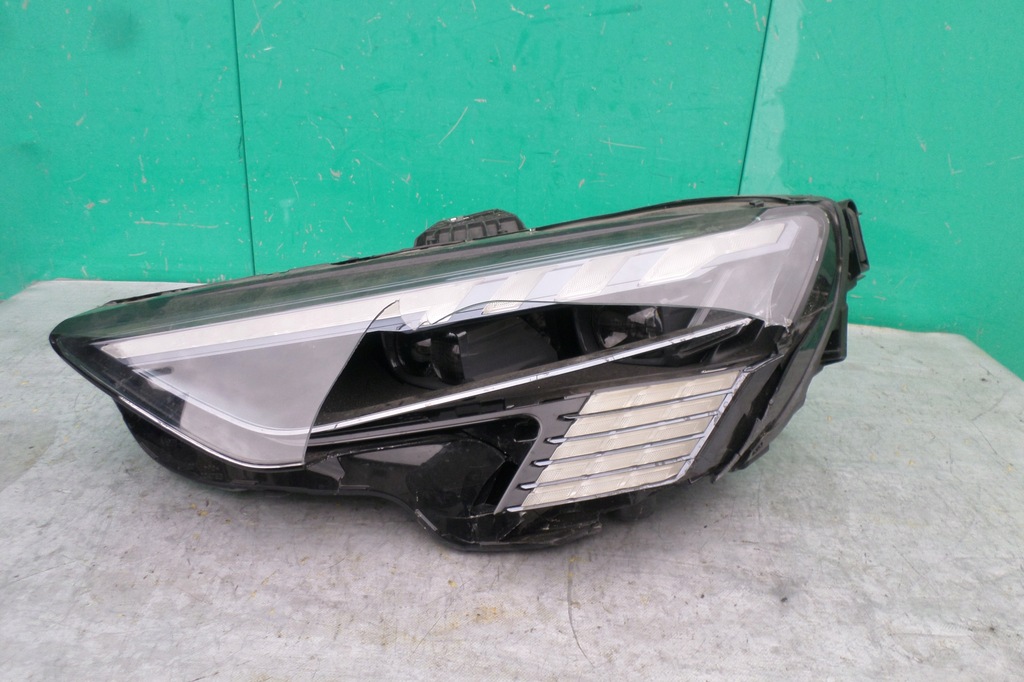 фото №1, Audi a3 8y лампа левая matrix фара 8y0941035f