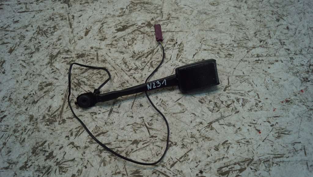 Кліпса поперечина правий перед ford focus mk3 в Україні