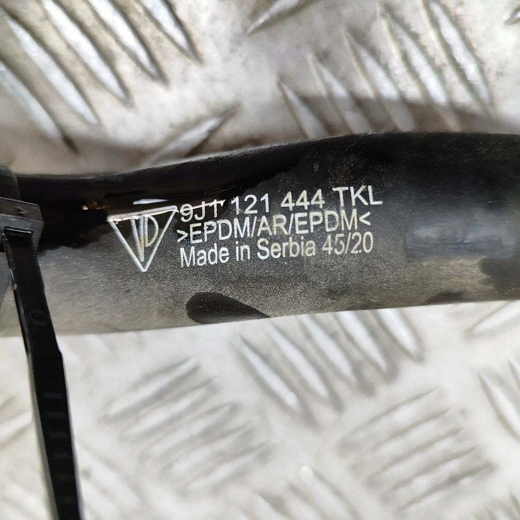 фото №8, Audi e-tron gt 2022 шланг / wąż радиатора