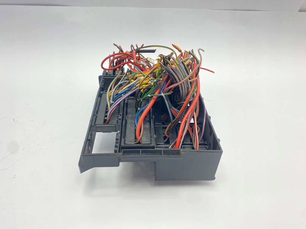 фото №10, Коробка предохранителей mercedes w126 se sel sec 1265454140 1265405206