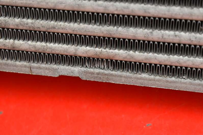 Радіатор інтеркулер 127100-3521 toyota avensis t27 2.0 d-4d 11r Зі Шроту