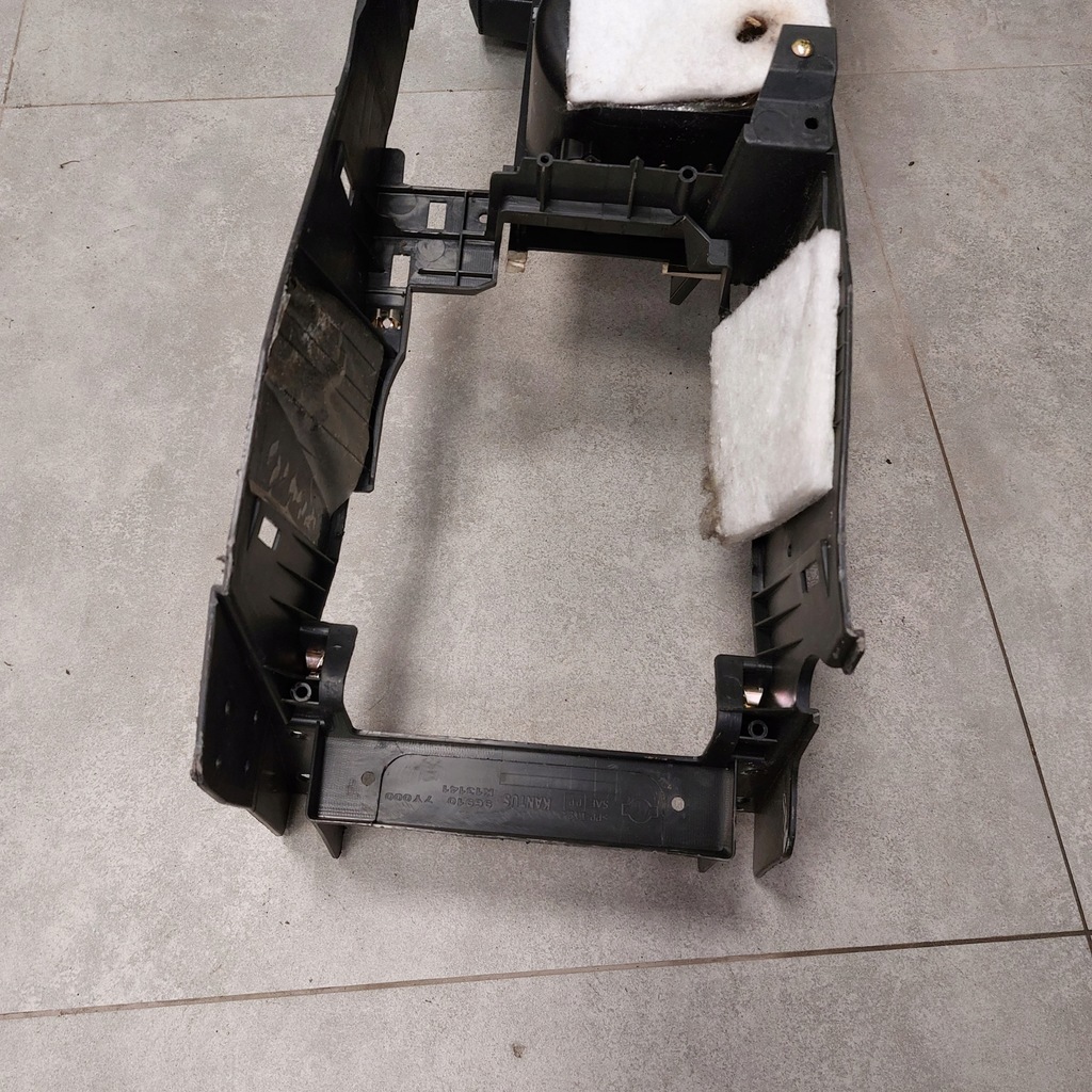 фото №13, Nissan maxima a34 подлокотник туннель средний