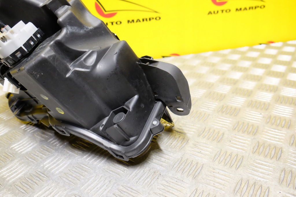 Lexus rc rc200t rc300h rc350 rc-f 2015- фара лампа full led l usa Ціна