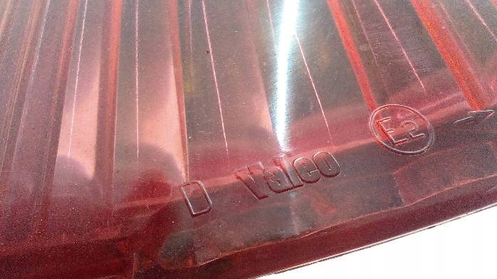 фото №7, Лампа права kombi sw peugeot 206