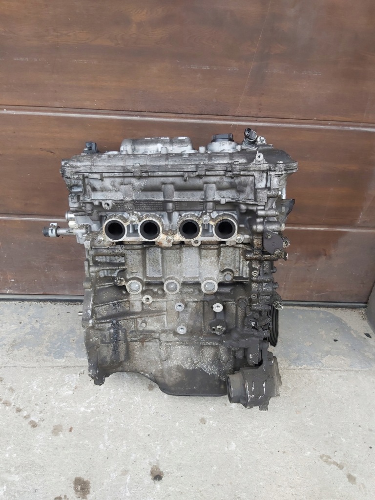 фото №1, Toyota prius iii 1,8 двигатель 2zr plus