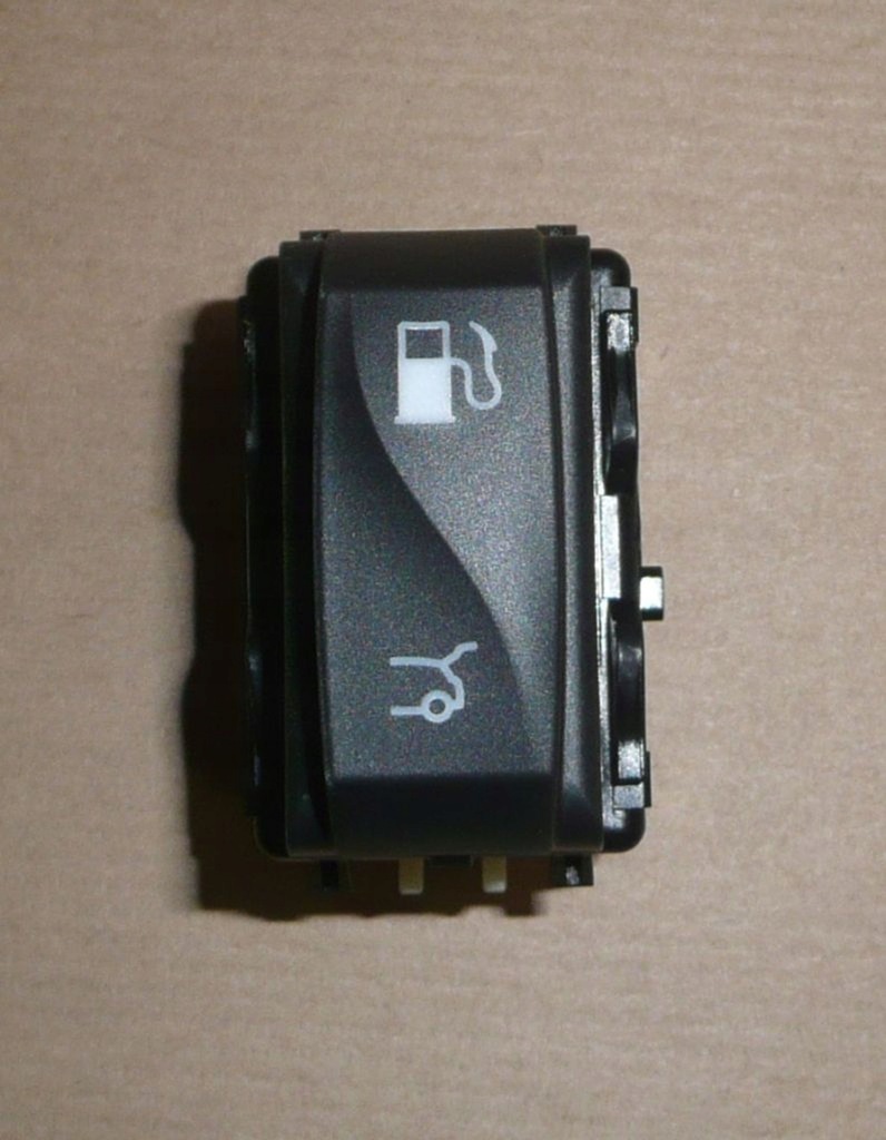 фото №5, Кнопка багажника, заливной r megane iv