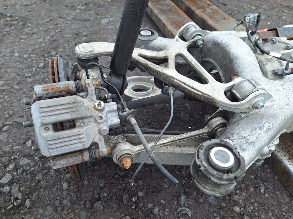 фото №9, Honda legend iv lift 08- задняя oś балка 3.7 v6 295km j37a3