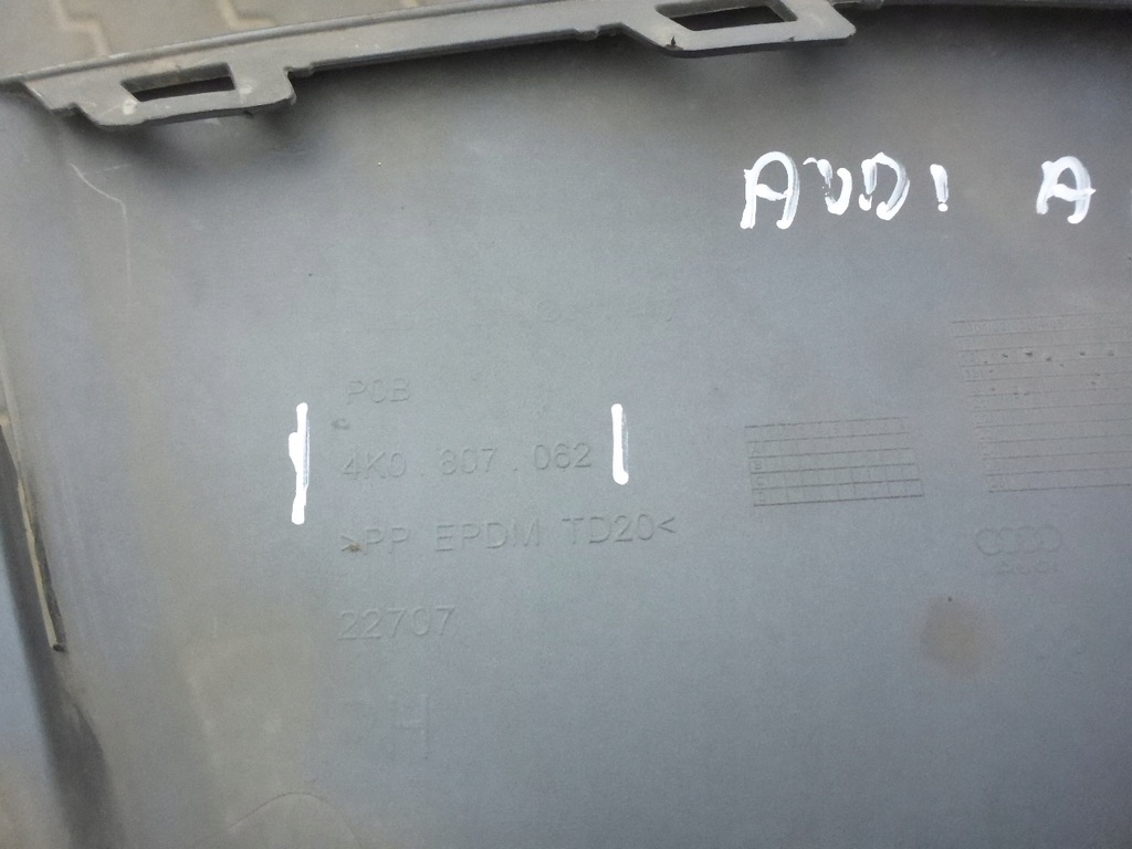 фото №16, Audi a6 c8 18- allroad накладка молдинг бампера левая правая перед оригинал