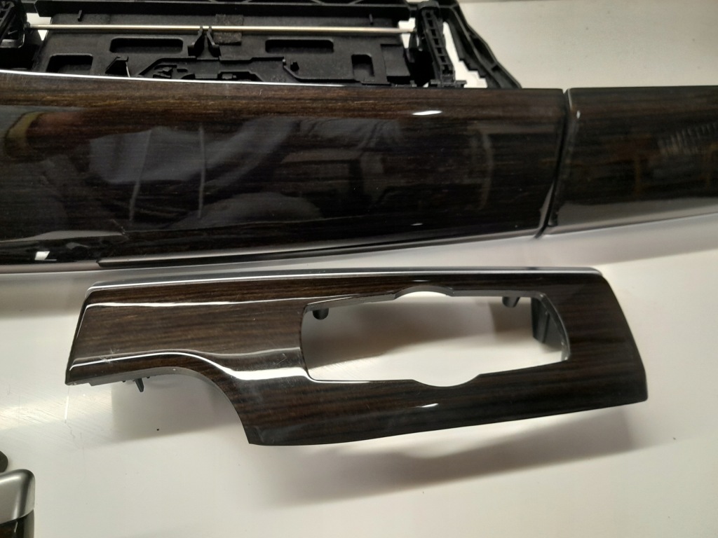 фото №10, Dekor декори накладки декоративні двері led повітропровід бардачок bmw f01 f02 seria 7