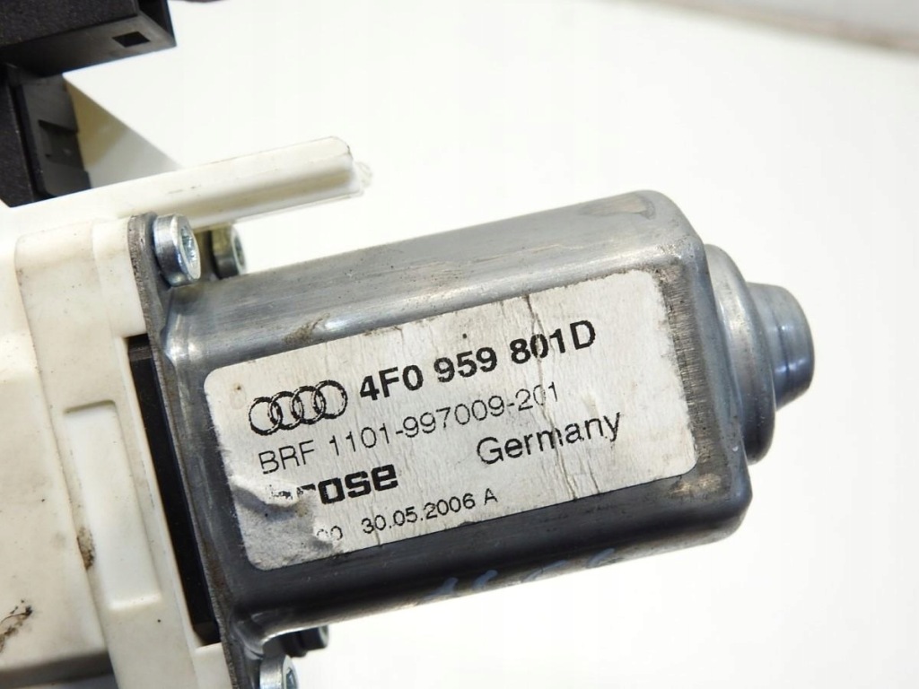 Моторчик стекло левый перед audi a6 c6 4f0959801d Недорого