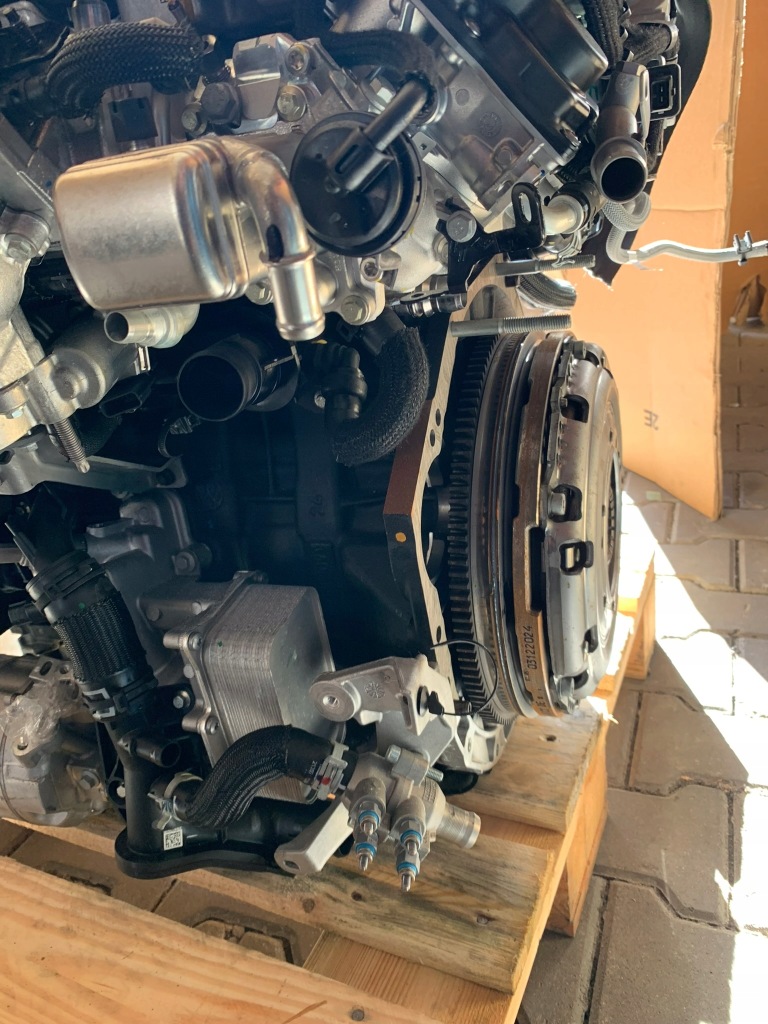 Купить Renault trafic 3 iv nv300 двигатель 2.0 dci m9rz717 208a07119r 144104384r