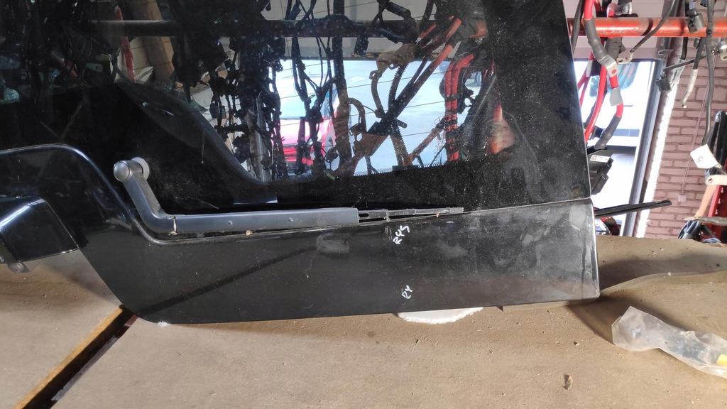 фото №7, Крышка багажника багажника задняя задняя land rover discovery iv