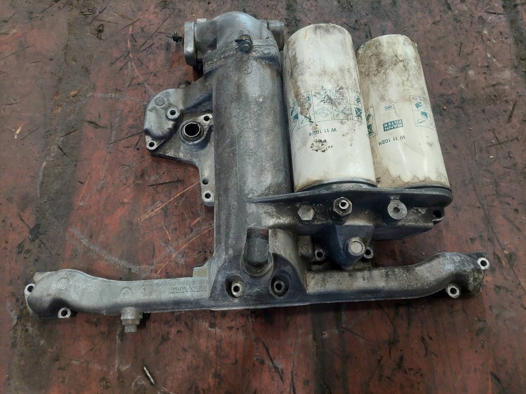 Корпус основа фільтра оливи renault premium i 420 dci Ціна