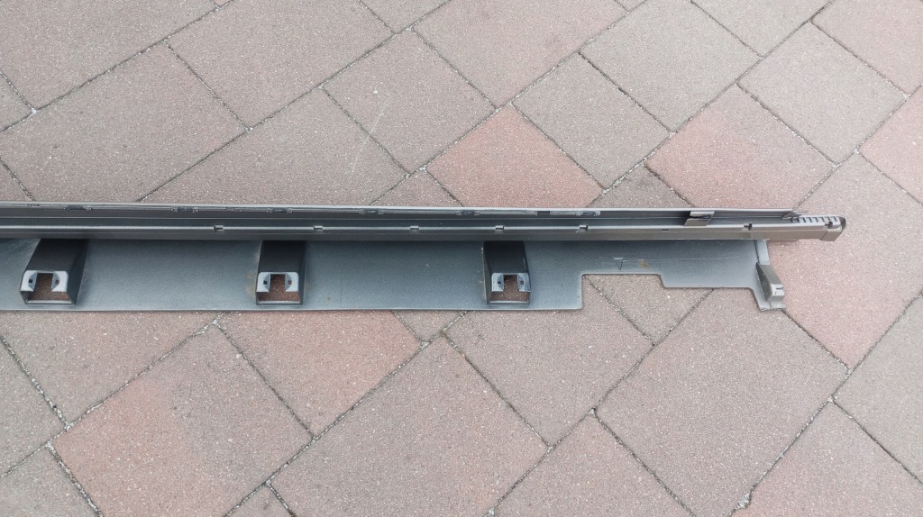 Ford s-max mk2 ---правая накладка  порог порог накладка em2b-r101d56-b Оригинал