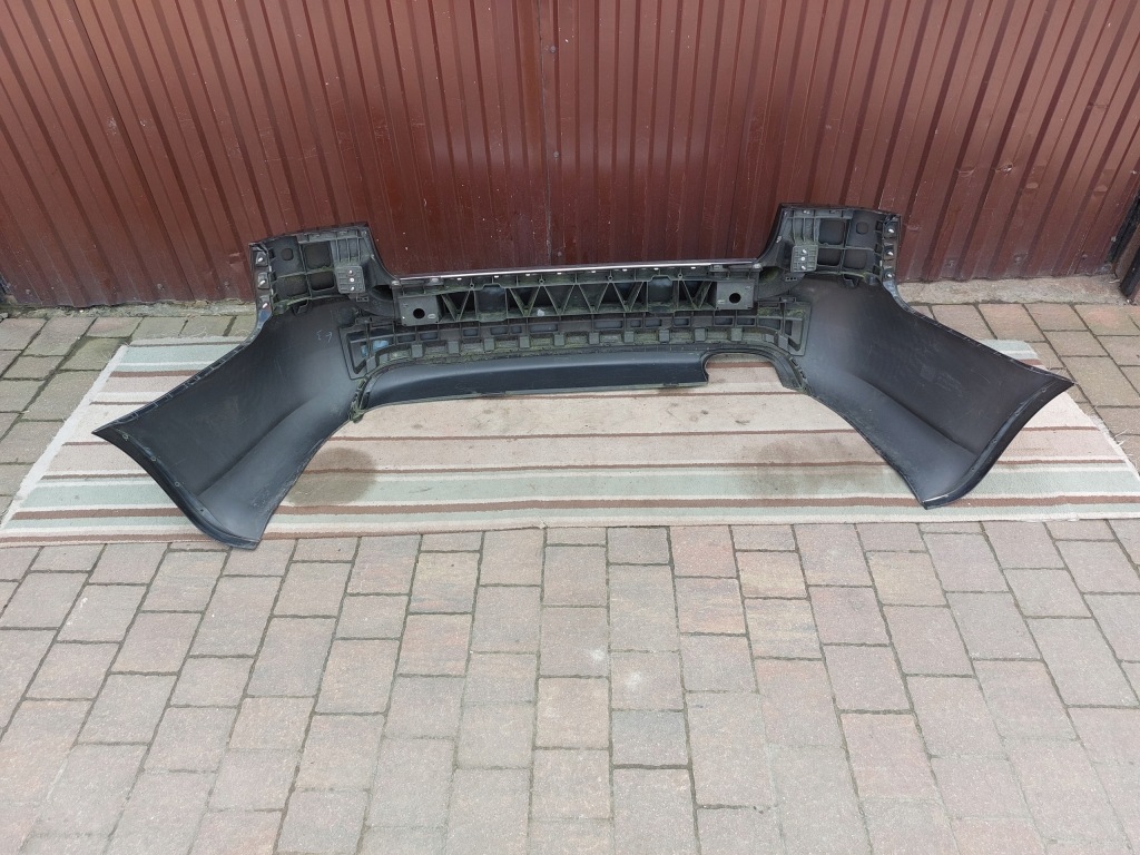 фото №11, Audi a4 b7 sedan бампер задняя чёрный 8e5807511l