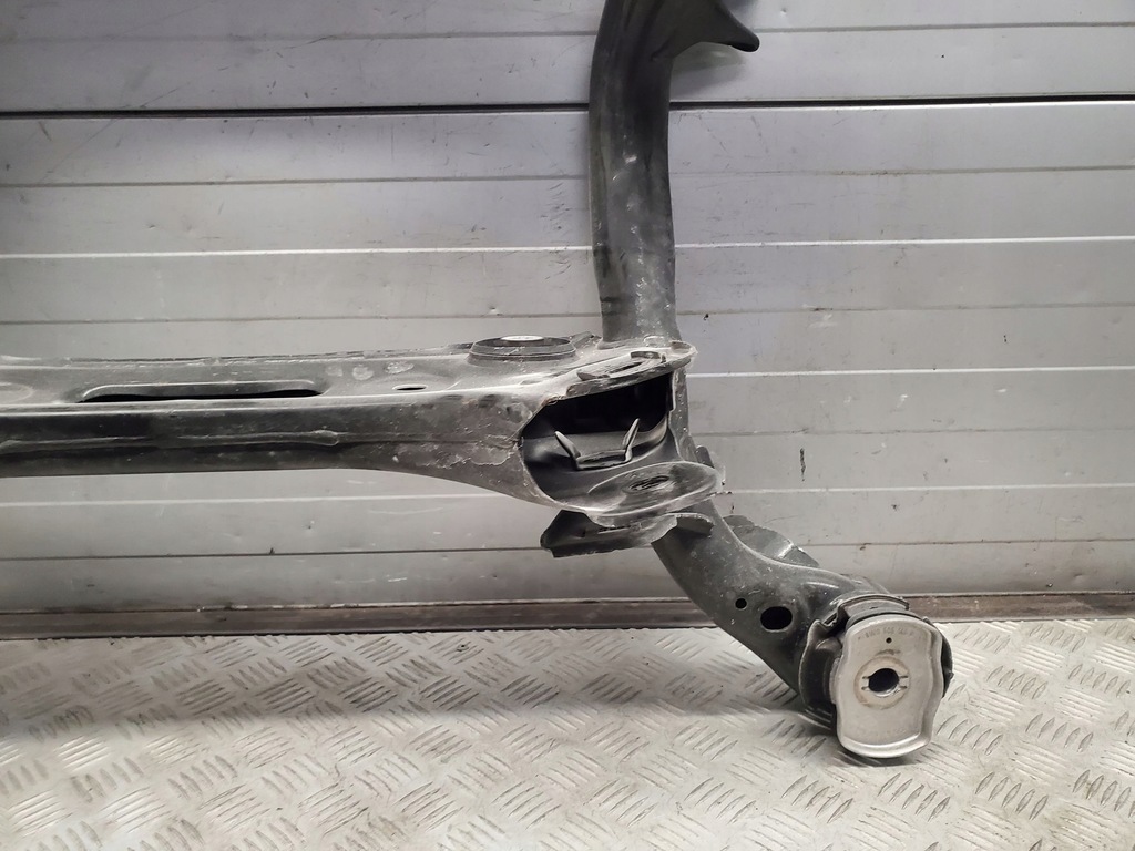 фото №12, Audi a4 s4 b9 8w 8w0505235ak с задний балка задние