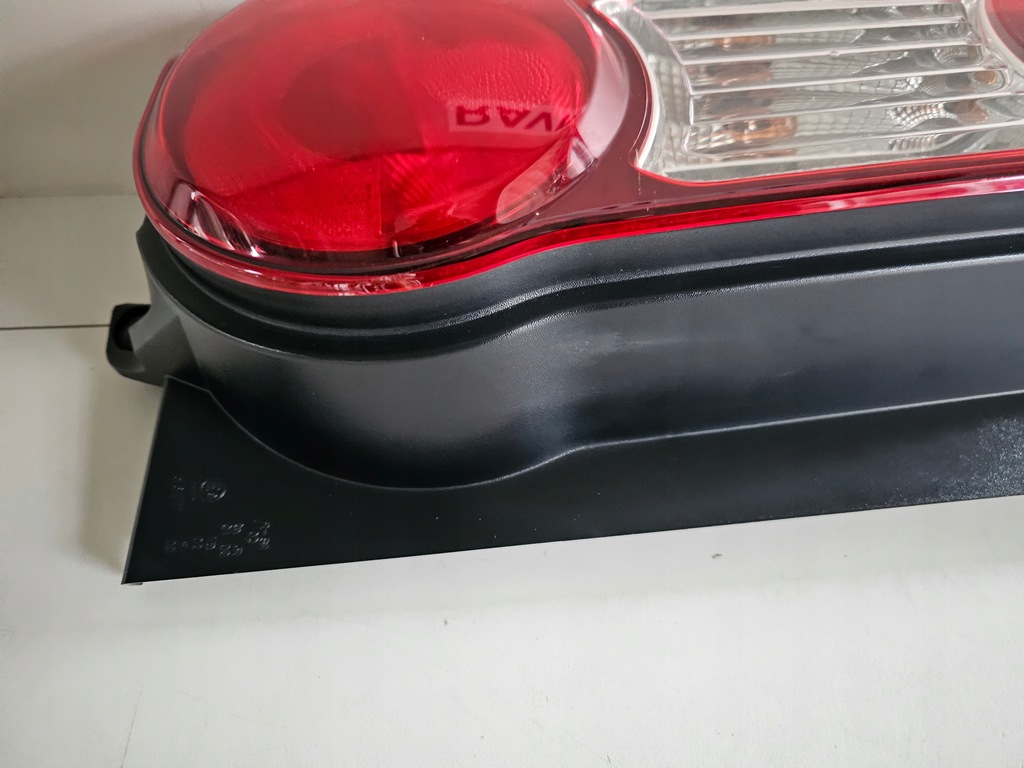 фото №9, Лампа лівий задня задня ліва citroen berlingo iii 3 partner iii eu 9677205580