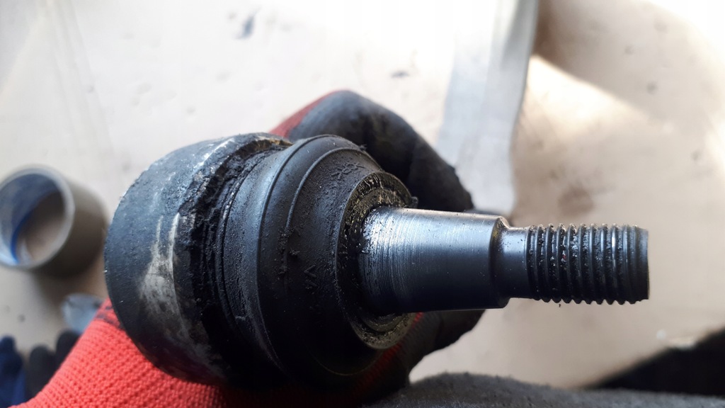 фото №10, A4 b8 рычаг левый нижний 8k0407695f a5 q5 s4 s5