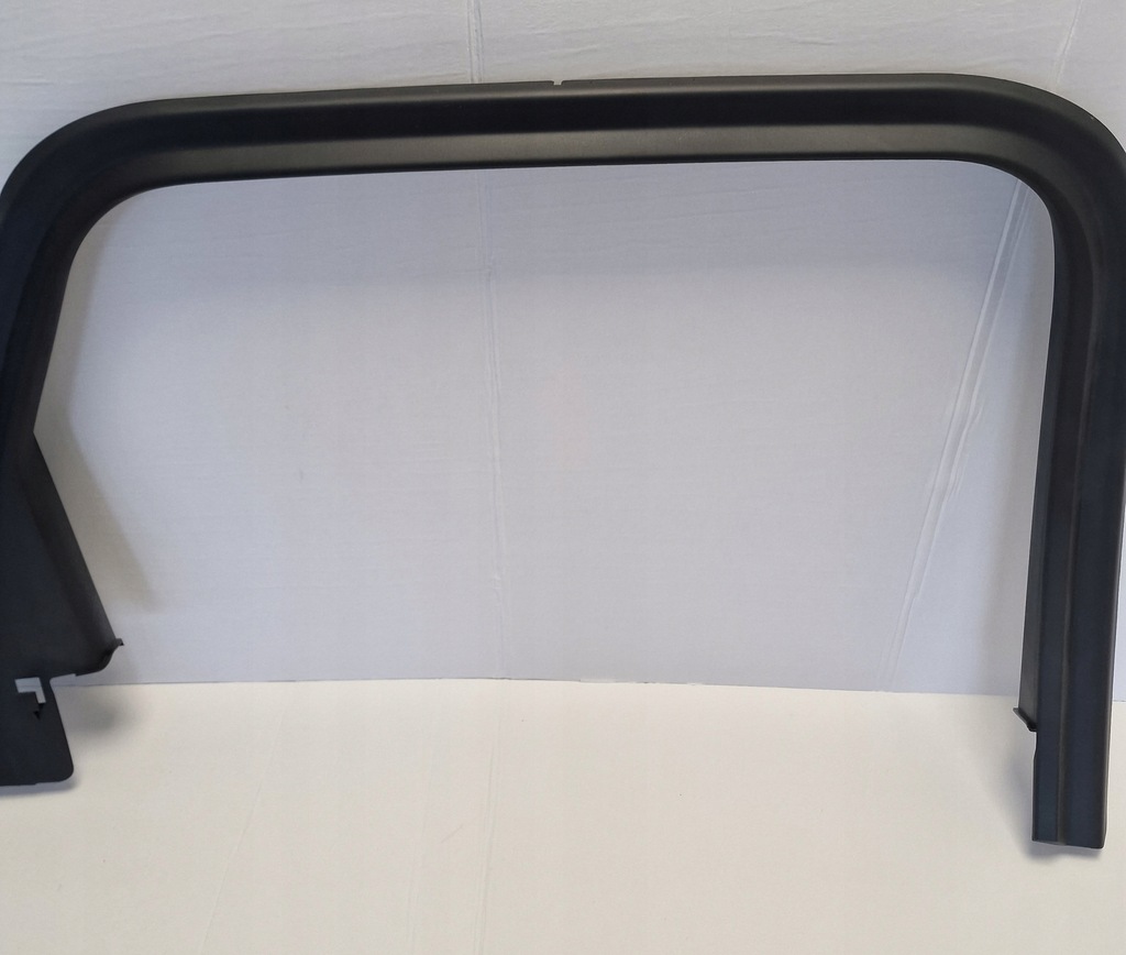 фото №4, Touareg iii оббивка рамка вікно двері ліва задня